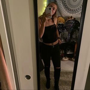 Meet your Posher, Alyssa